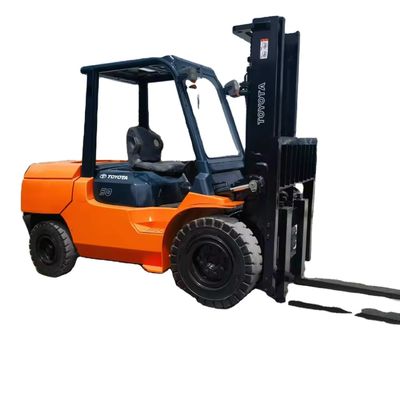 Krachtige dieselmotor 5 ton Toyota vorklift Gebruikte 3 ton 3,5 ton vorklift