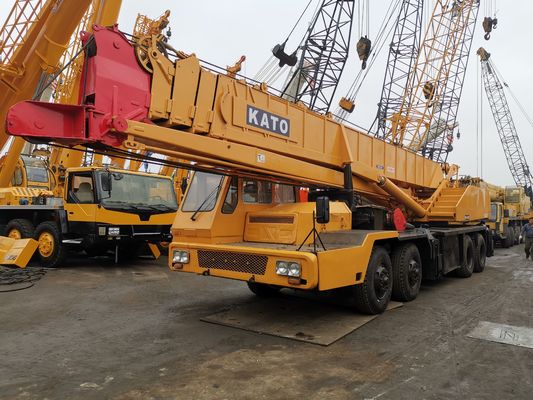 45000 kg Gewicht KATO NK450 45 ton vrachtwagen kraan met originele en uitstekende prestaties