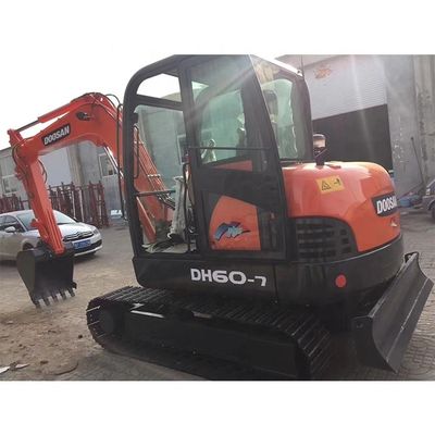 Zuid-Korea Gebruikte Doosan DH60-7 60 60DX kleine mini graafmachine met originele hydraulische pomp