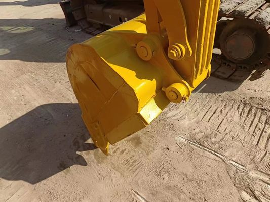 Oorspronkelijke hydraulische klep Gebruikte Komatsu PC220 graafmachine met laag energieverbruik