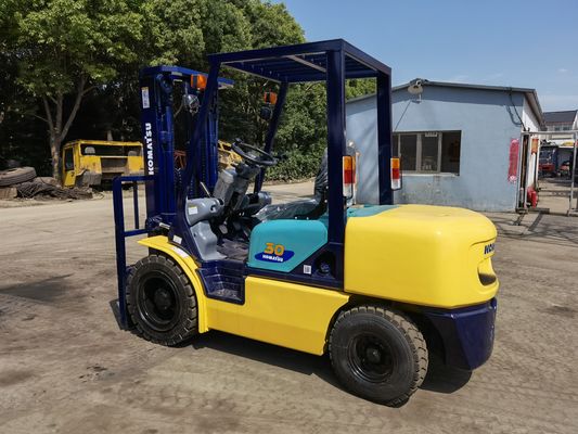 90% KOMATSU FD30 vorklift handmatige voedingsbron bij Longhua met FD40 FD50 FD70