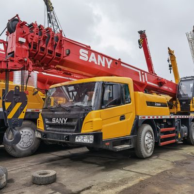 SANY STC250 mobiele kraan met een hefvermogen van 25 ton en originele hydraulische cilinder
