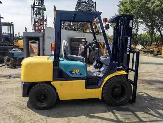 90% KOMATSU FD30 vorklift handmatige voedingsbron bij Longhua met FD40 FD50 FD70