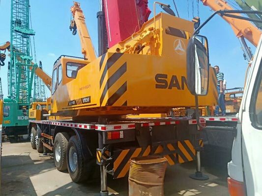 Gebruikte SANY vrachtwagenkraan 55 ton met originele hydraulische klep in goede staat