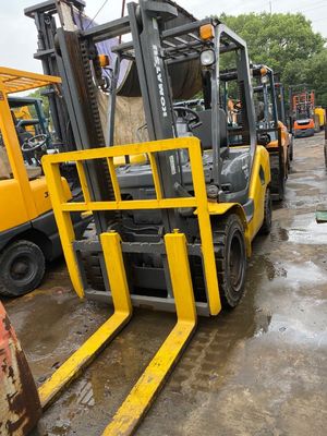 4300 kg Gewicht Gebruikt Komatsu FD30 Vorklift voor Japan FD30 FD50 FD70 FD100 FD150 FD200