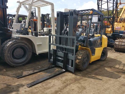 Beste keuze voor bouwmaterialen winkels Gebruikte Komatsu vorklift FD25 FD30 FD40 FD50