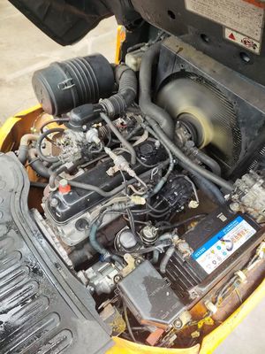 Toyota Diesel vorkheftruck van 4 ton met 6 m hefhoogte en Japanse motor
