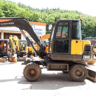 Volvo EW60 2 ton miniwielgraver met andere emmercapaciteit in goede staat