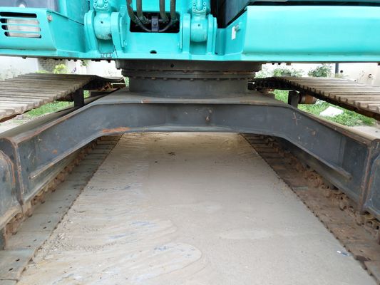 3 ton nominale laadcapaciteit Originele hydraulische klep Gebruikte Kobelco SK135 Crawler Excavator