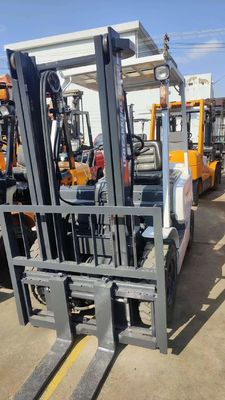 TCM FD25T3C Diesel Lifting 2,5 ton tweedehands vorkheftruck in Shanghai met dieselmotor