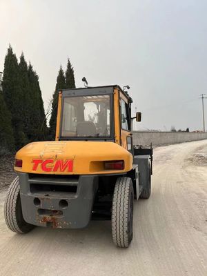 8ton TCM FD80 vorkheftruck in Shanghai met normale afmetingen en vorkbreedte