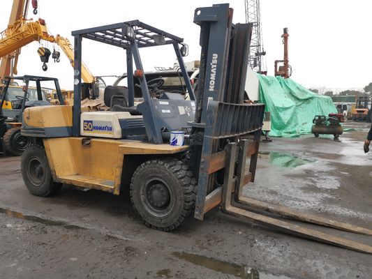 product Japan gemaakt in Japan Gebruikte Komatsu 5 ton vorkheftrucks FD50 5 ton vorkheftruck in Japan