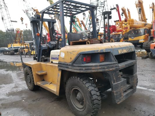 Komatsu 5t vorkhef met cilinder 1200 mm Vorklengte 2,7*1,2*2,1m Algemene afmetingen