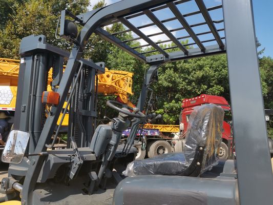 Japan maakte 7 ton Komatsu FD70 gebruikte vorklift met 1200 mm vorklengte en dieselvermogen