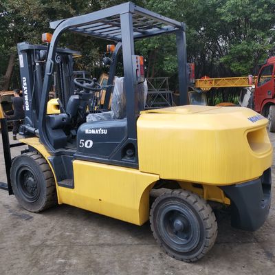 Handmatige krachtbron Japan Komatsu FD50 5 ton vorkheftruck met zijdelingse schakeling 3-stage 2-stage