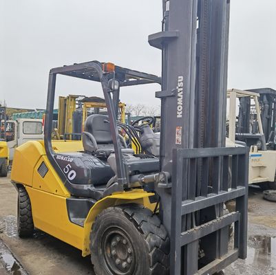 Shanghai Instock Komatsu FD50-10 5ton Vorklift met 2,5ton 3ton 3,5ton 5ton 7ton 15ton