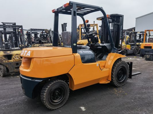 Chinese 4 ton vorkheftruck 5 ton diesel vorkheftruck met 5000 kg gewicht en benzinemotor