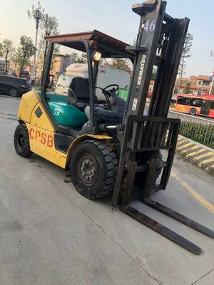 Gebruikte Komatsu Fd30 Diesel vorklift van 3 ton met optionele motor en vorkbreedte 1200 mm