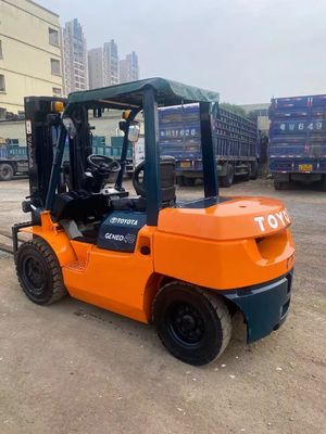 Oorspronkelijke TOYOTA-motor Gebruikte vorklift Toyota 7FD50 3TON 4TON 5TON voor een soepele werking