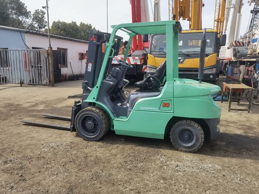 Stabiele werkomstandigheden tweedehands Mitsubishi 3ton FD30 vorkheftruck met 180mm vorkbreedte