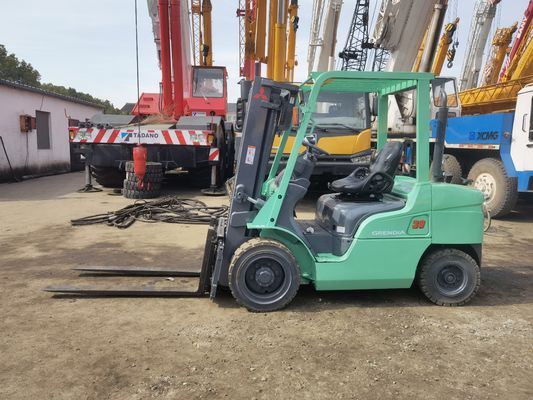 Gebruikte Mitsubishi 3 ton FD50 FD70 FD250 FD300 Diesel vorklift met 180 mm vorkbreedte