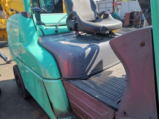 5.5 ton MITSUBISHI Diesel vorklift met 180 mm vorkbreedte uit Japan in goede staat