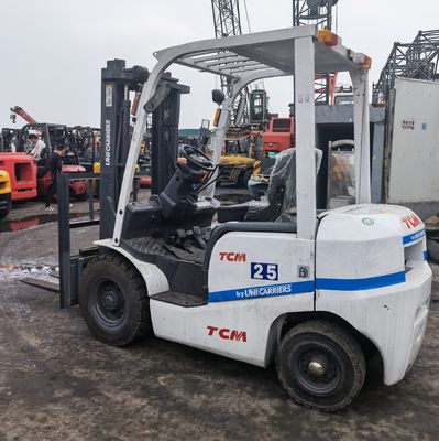 Gebruikte TCM 2,5 ton diesel vorkheftruck FD25 met kerndieselmotor in routineafmetingen