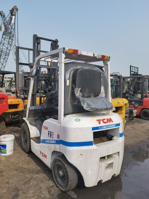 Home 2,5 ton gebruikte Japan TCM FD25 T3C Diesel vorkheftruck voor de restaurantindustrie