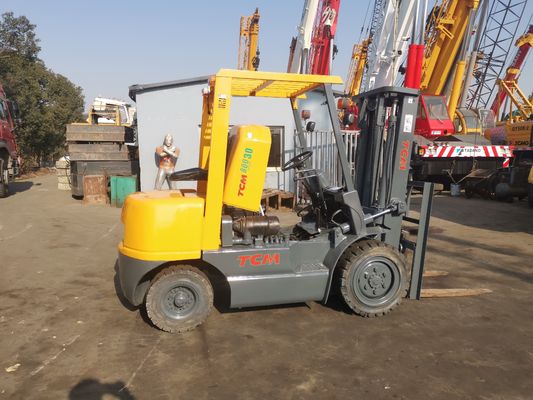 Gebruikte TCM Japanse dieselwagen van 3 ton FD30 FD50 FD70 voor machinewerkplaatsen