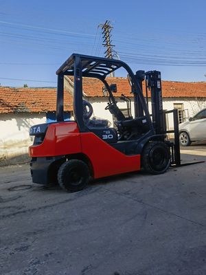 Gebruikte en betaalbare 3 ton Toyota vorklift Dieselmotor