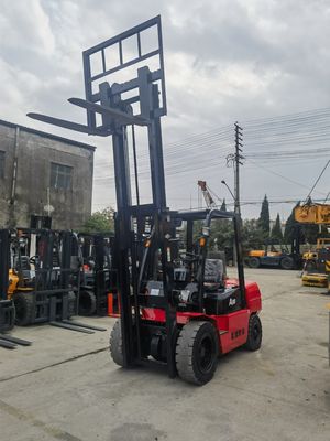 Uitstekende staat Hangzhou A30 3 ton Mini Diesel Vorklift voor kleine bedrijven