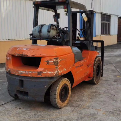 Gebruikte Toyota FD50 Vorklift 5 Ton met 5000 KG gewicht en goed werk in goede staat