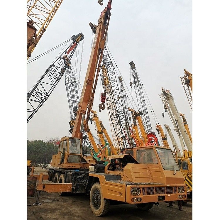 Max. Lifthoogte 42m Tweedehands Japan Gebruikte 20 ton 25 ton 40 ton Truck Mounted Crane
