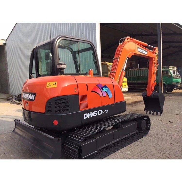 Zuid-Korea Gebruikte Doosan DH60-7 60 60DX kleine mini graafmachine met originele hydraulische pomp
