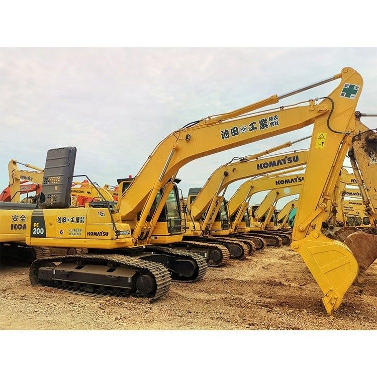 20 ton Gebruikte Komatsu Pc200 graafmachine-tweedehands graafmachine 2001-4000 uur