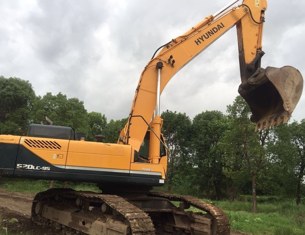 52TON bedrijfsgewicht Hyundai 520-9 Crawler graafmachine met originele hydraulische cilinder