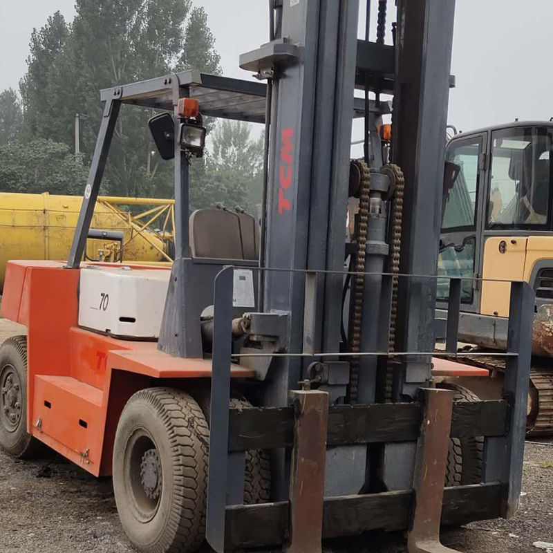 Goed gebruikte TCM FD70 vorkheftruck 7000 kg gewicht Diesel motor krachtbron
