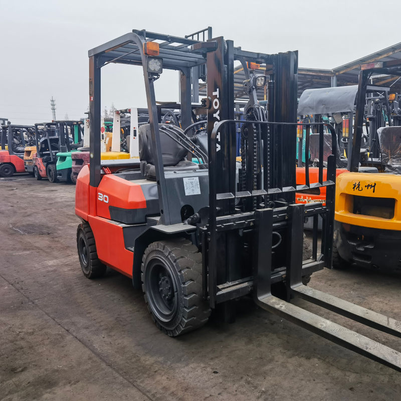 Goedkope gebruikte Toyota FD30 Vorklift 3 Ton met Middencilinder en Vorkbreedte routine