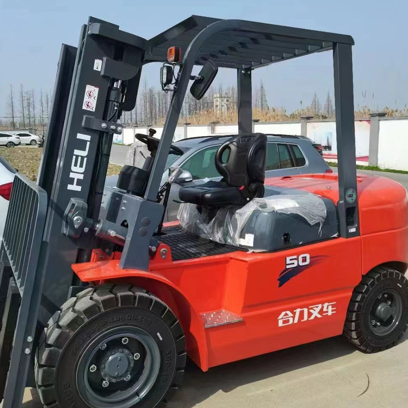 Krachtige heli CPCD35 Diesel vorkheftruck 3 ton 3,5 ton 5 ton voor ruw terrein in Shanghai