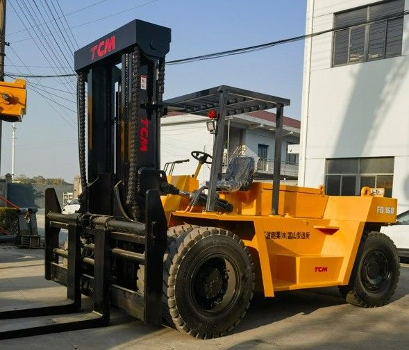 TCM 16 ton FD160 16T Vorklifter Japan Originele gebruikte vorklift voor zwaar werk