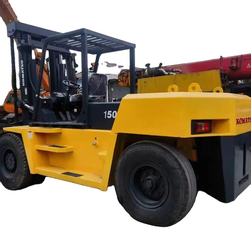 Top-rated Gebruikte 15 ton Komatsu vorkheftruck voor uw materiaalverwerking behoeften